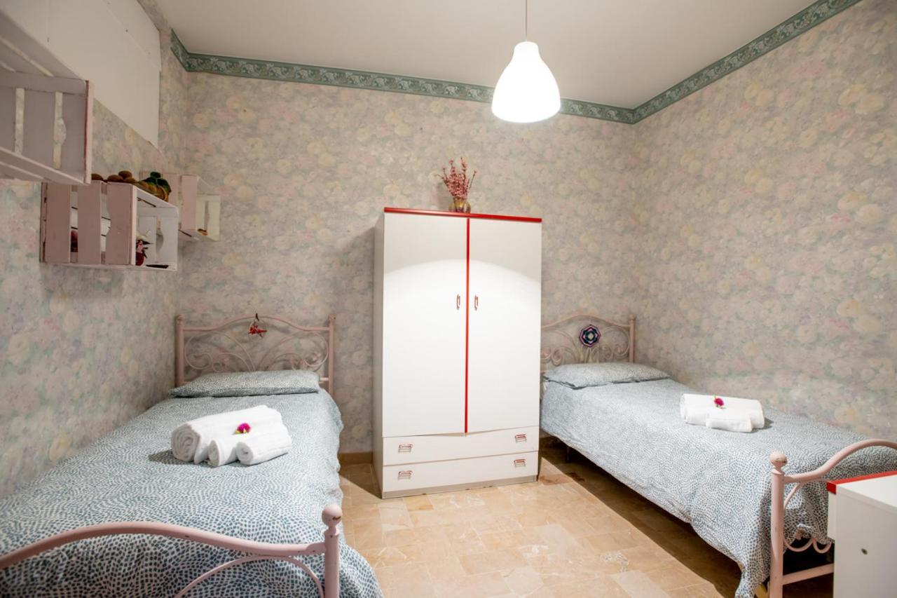 Barocco Room Wi-Fi Ragusa Luaran gambar